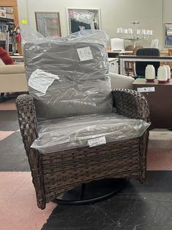 Wicker Outdoor Swivel Rocking Chair
