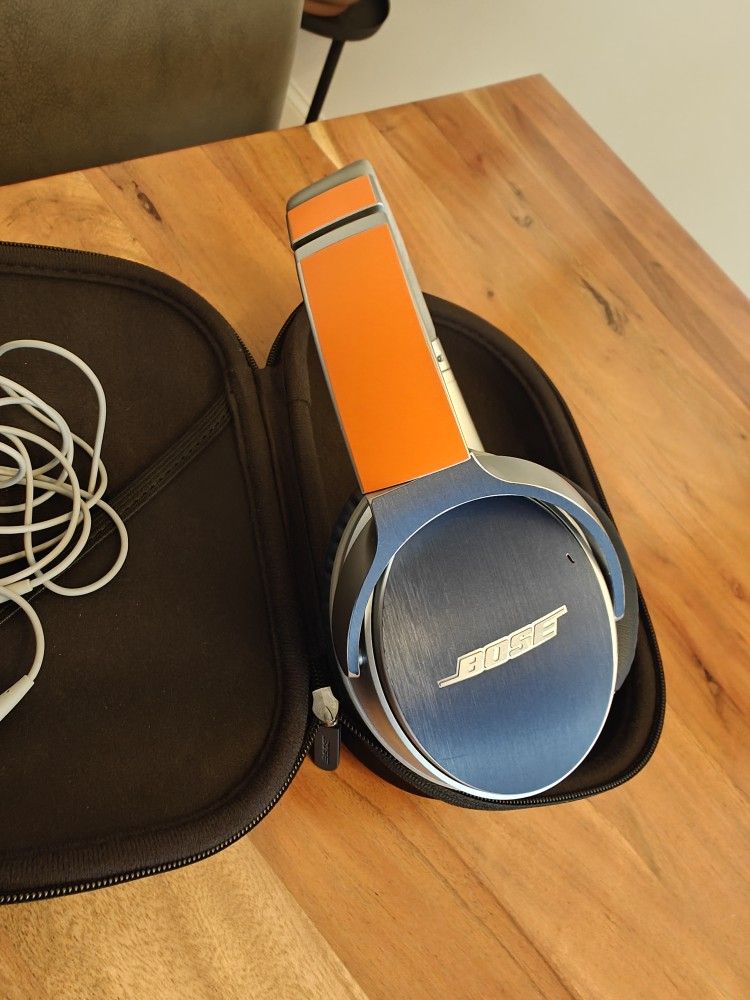 Bose QC35 headphones - custom decal