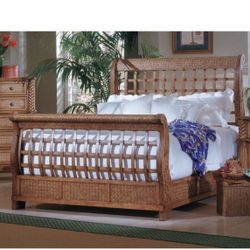 PALM COURT COLLECTION BEDROOM SET  