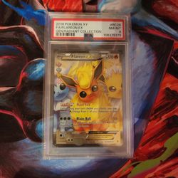 Pokemon PSA 8 Flareon Pokemon Generations Radiant Collection RC28