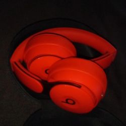Beats Solo Pro