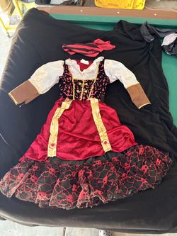 HALLOWEEN COSTUME