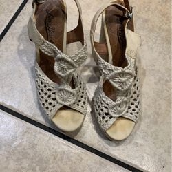 Lucky Brand Wedge Heel