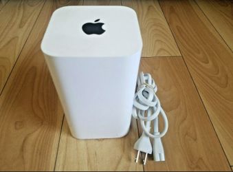 AirPort Extreme Router