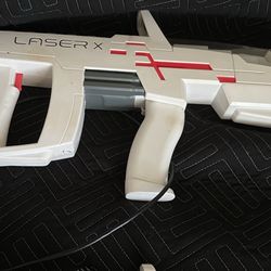 Laser tag guns
