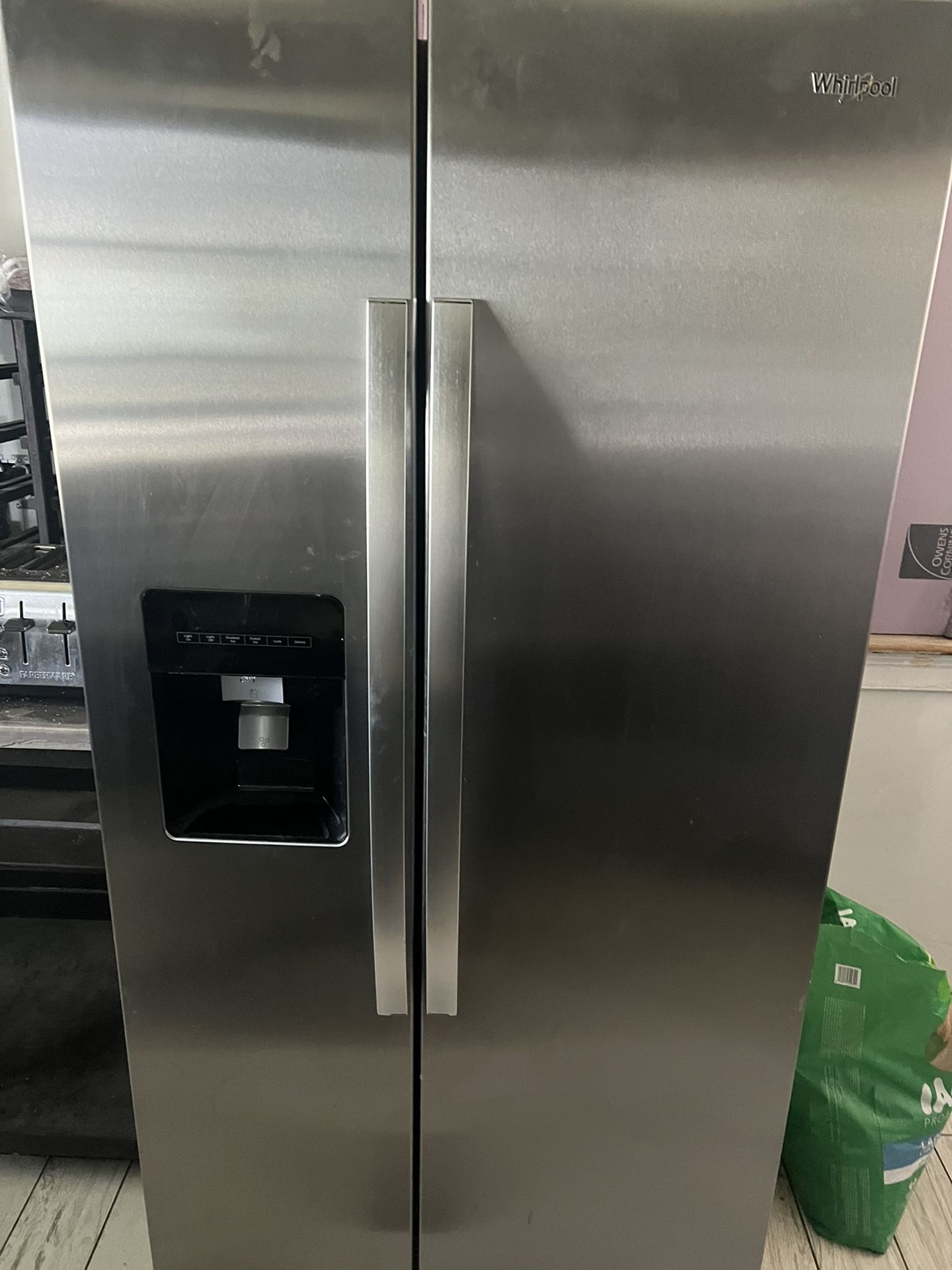 Refrigerator