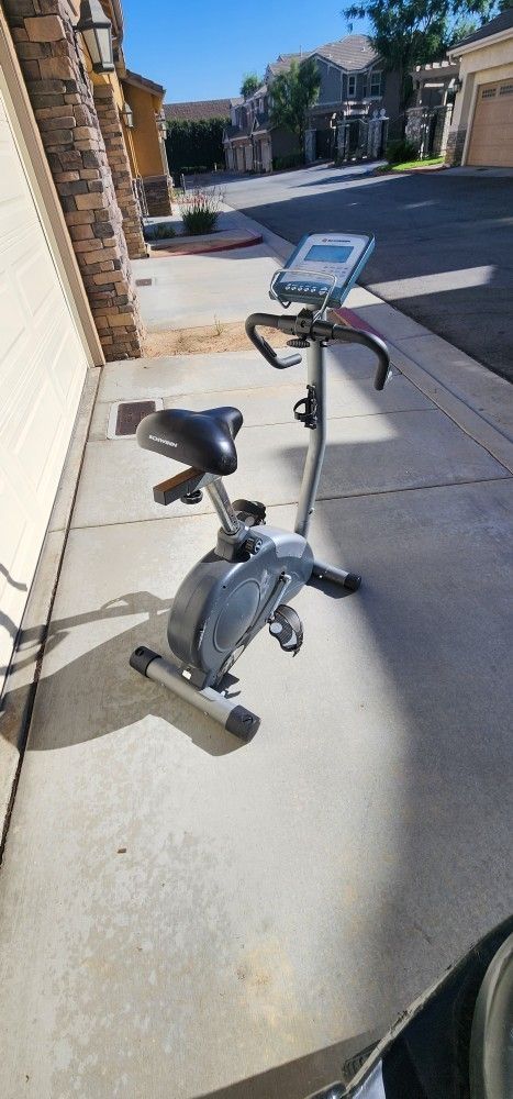 Schwinn 103 Exercise Bike