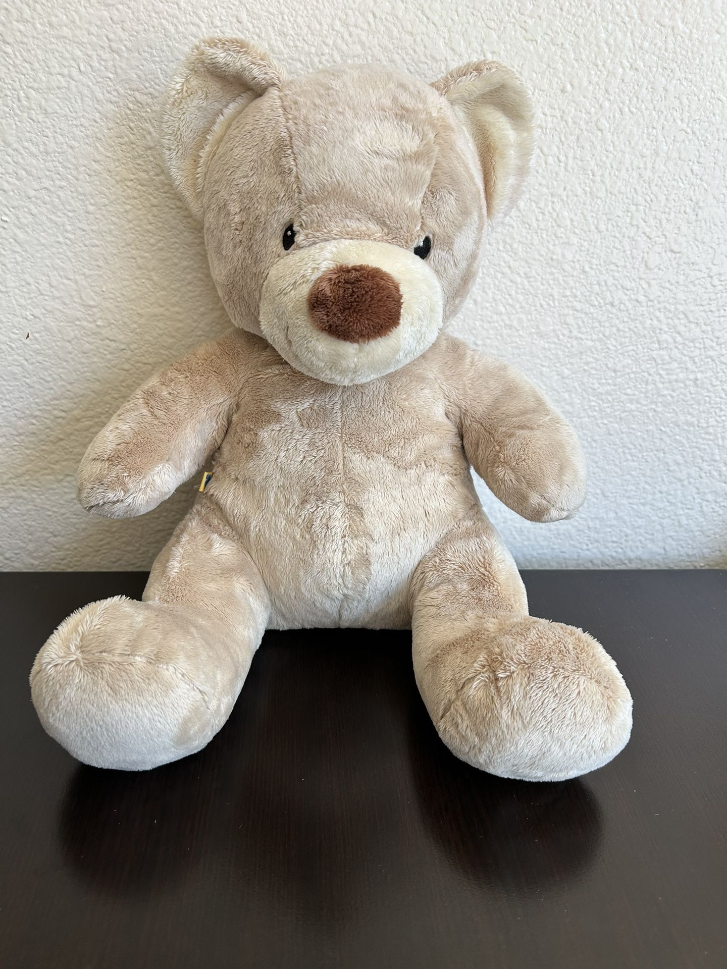 Build-A-Bear Workshop Velvet Hugs Teddy in Light Brown