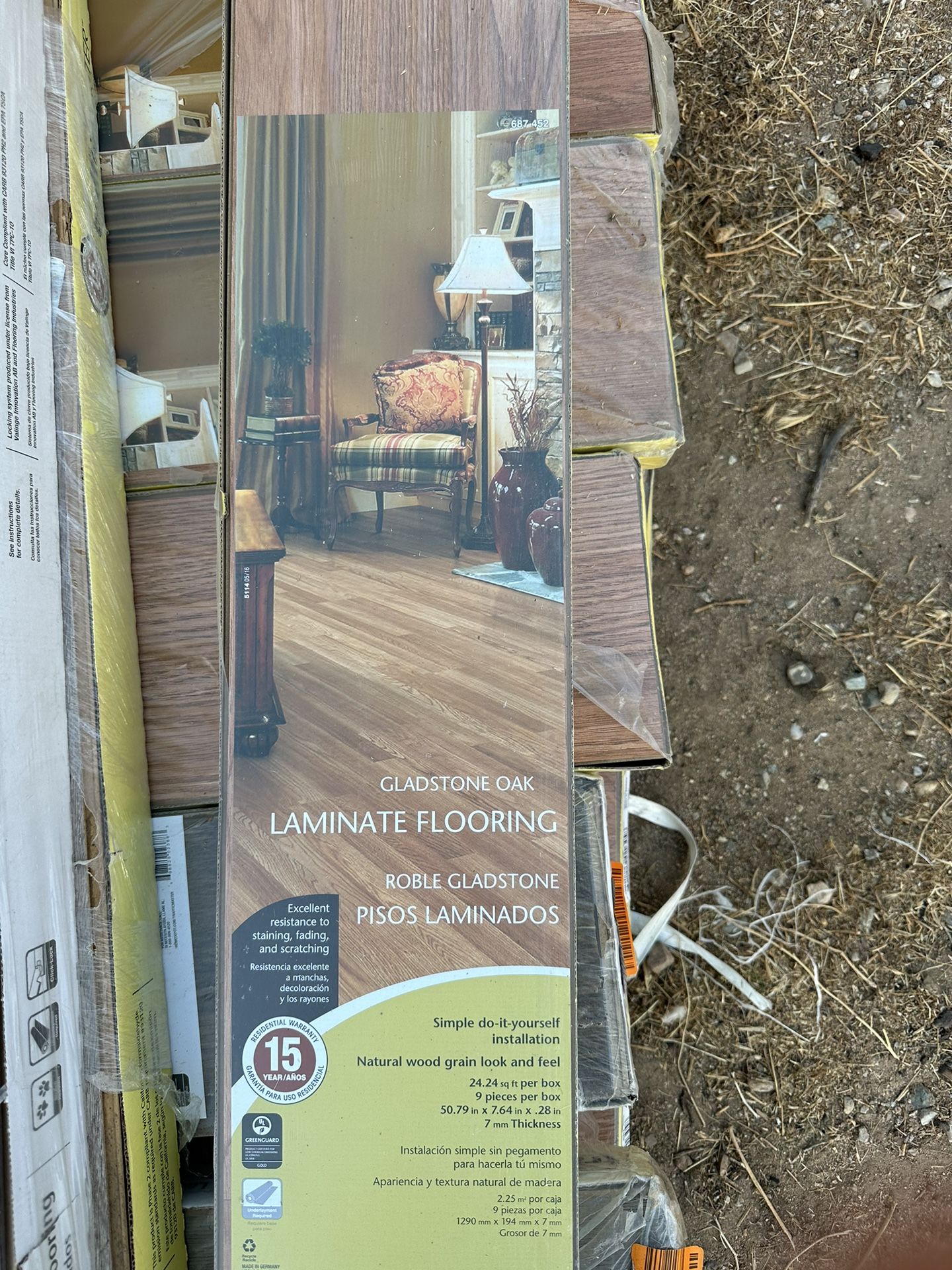 Traffic Master Gladstone Oak Laminate Flooring