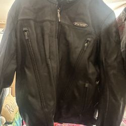 Men’s Large Leather Harley Davidson Jacket And Chaos Barley Used Leather Excellent condition 