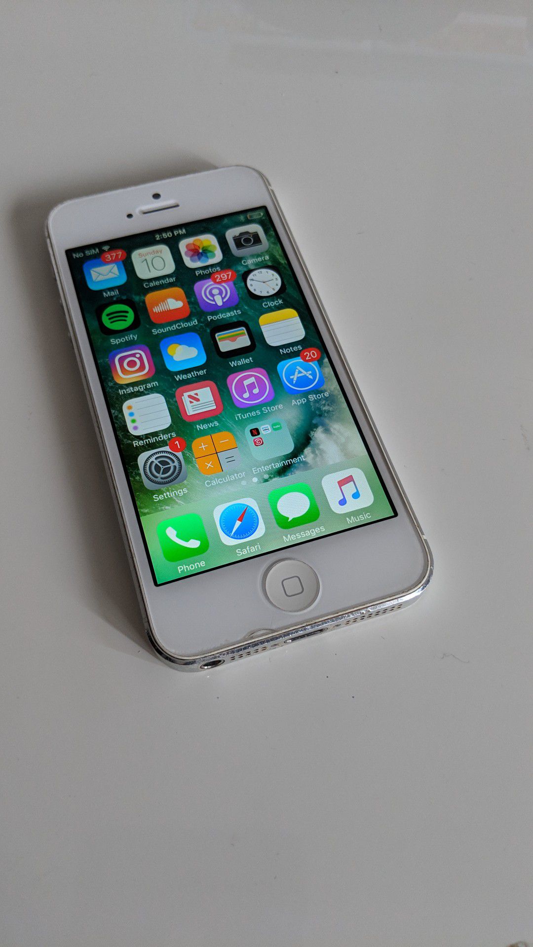 Apple iPhone 5 - Verizon 32gb - Unlocked