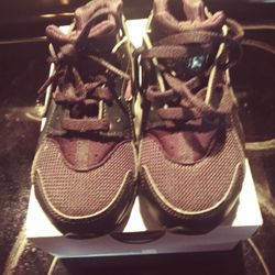 Kids Nikes Size 11.5