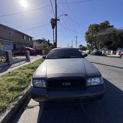 2010 Crown Vic Police Intercept 