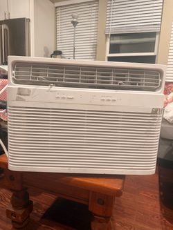 Frigidare 18000 BTU Window a/c