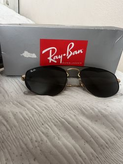 Women Raybans