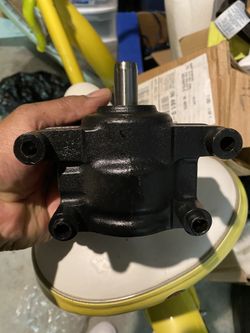 Power steering Pump 