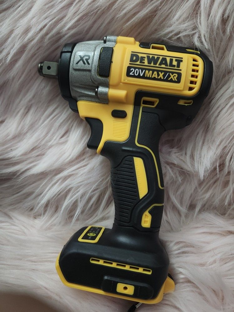 DeWalt 20v Impact Wrench 1/2 In Tool Only