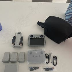 DJI Mini 3 Fly More Combo 