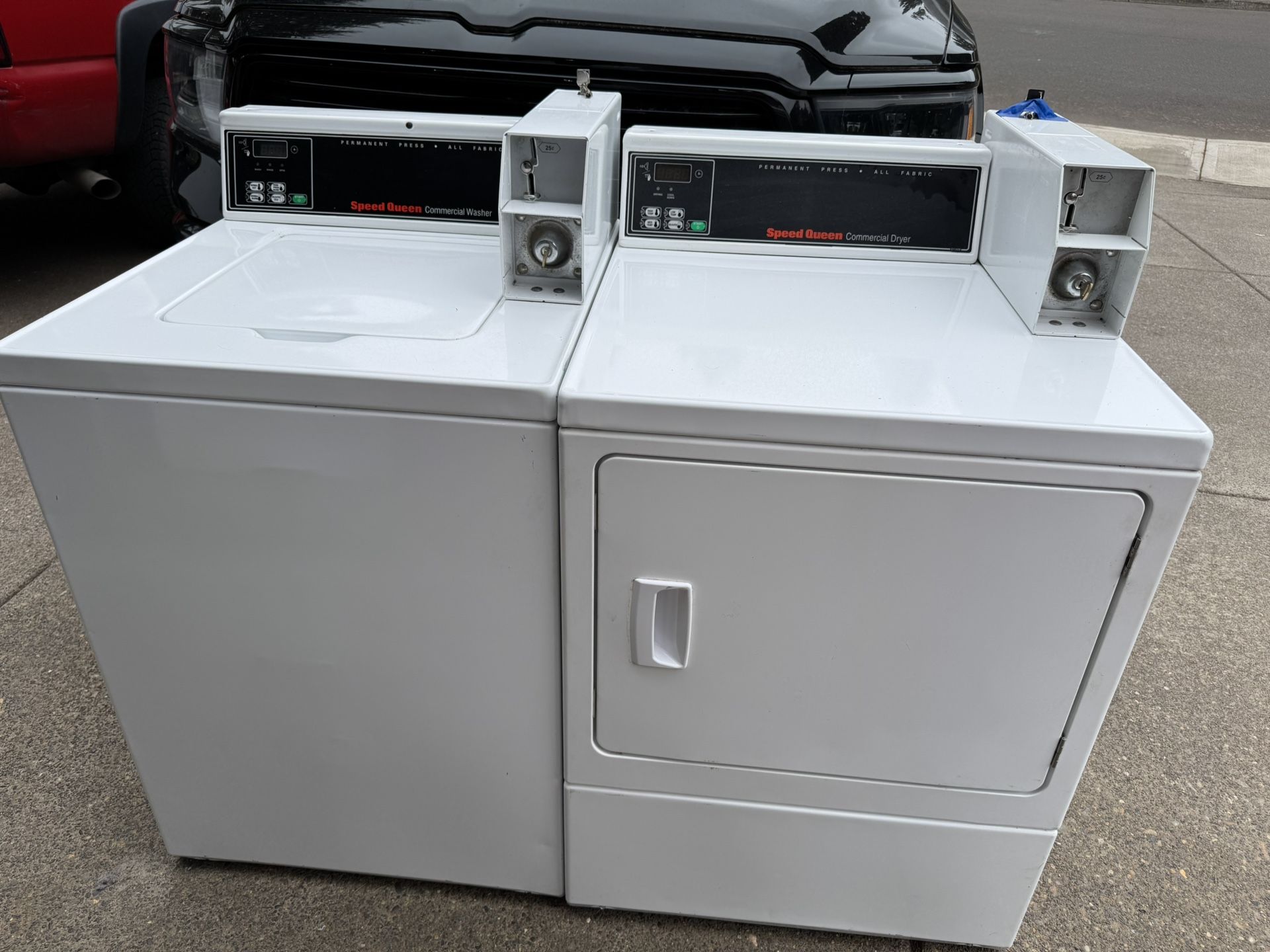 Speed Queen Commercial Coin Washer And Dryer