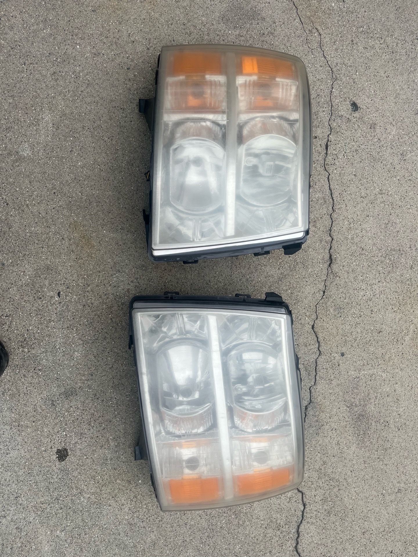07-13 Chevy Head Lamps