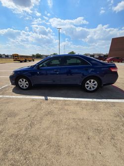 2010 Toyota Camry LE
