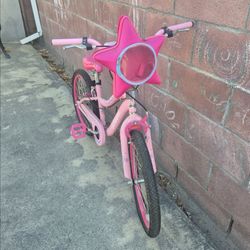Schwinn VIP Girls' Sidewalk Bike with 20-inch wheels
