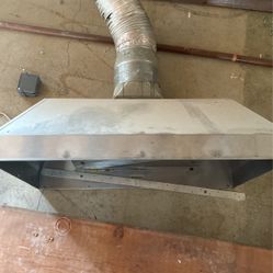 Oven vent hood
