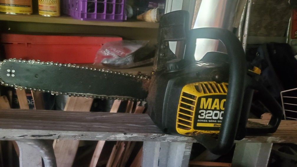 Mac 3200 Chainsaw