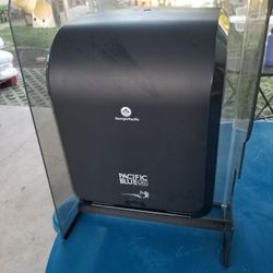 Paper Dispenser 