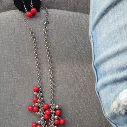 Necklaces Earings Selling To Get Food