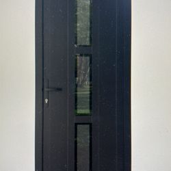 Exterior prehung door