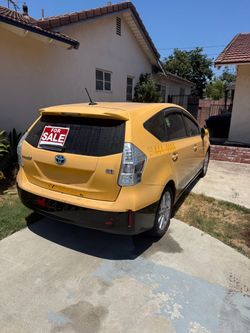 2014 Toyota Prius V
