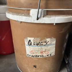 5 Gallons New Oil Sealed Bucket 