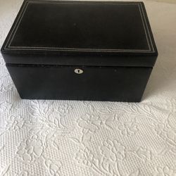 Jewelry Box…$5.00