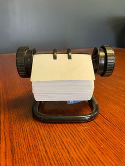 Rolodex Classic Rotary File, Black, 500 Card Capacity