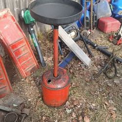Oil Drain Tank oil lift drain or a waste oil drain tank with an adjustable height funnel.