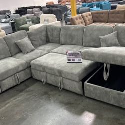 New X-Large Sleeper Sectional Couch With Storages And USB / Free Delivery 