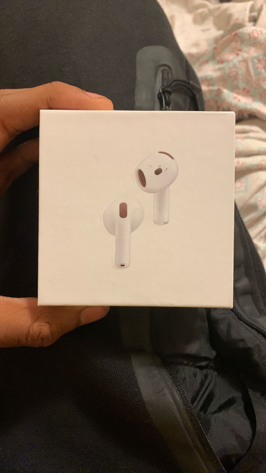 AirPod 4