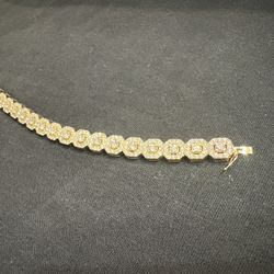 Gold Bracket With Diamonds 