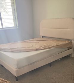 Cama queen