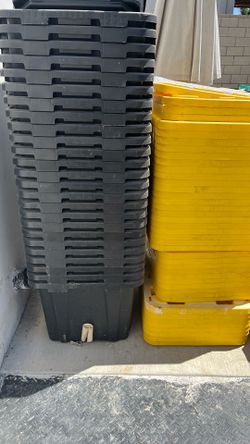 27 gallon HDX tough tote plastic bin