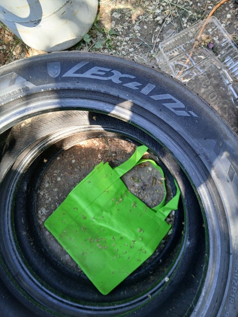 18" LEXLINI LX UHP207 TIRES