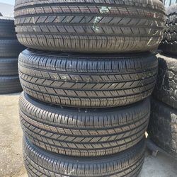 225/65/17 Set Of 4 Tires Goodyear Like New Installed And Balanced Set De Goodyear Como Nuevas