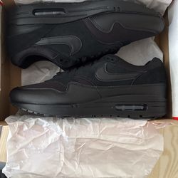 Nike Air Max 1 Ess