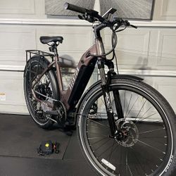 AVENTON LEVEL 3 STEP-THROUGH EBIKE 