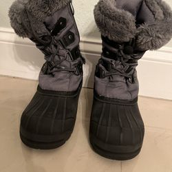 Kid’s Snow Boots 