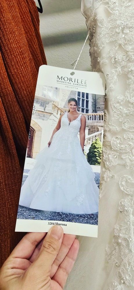 Never Worn Wedding Dress Madeline Gardner