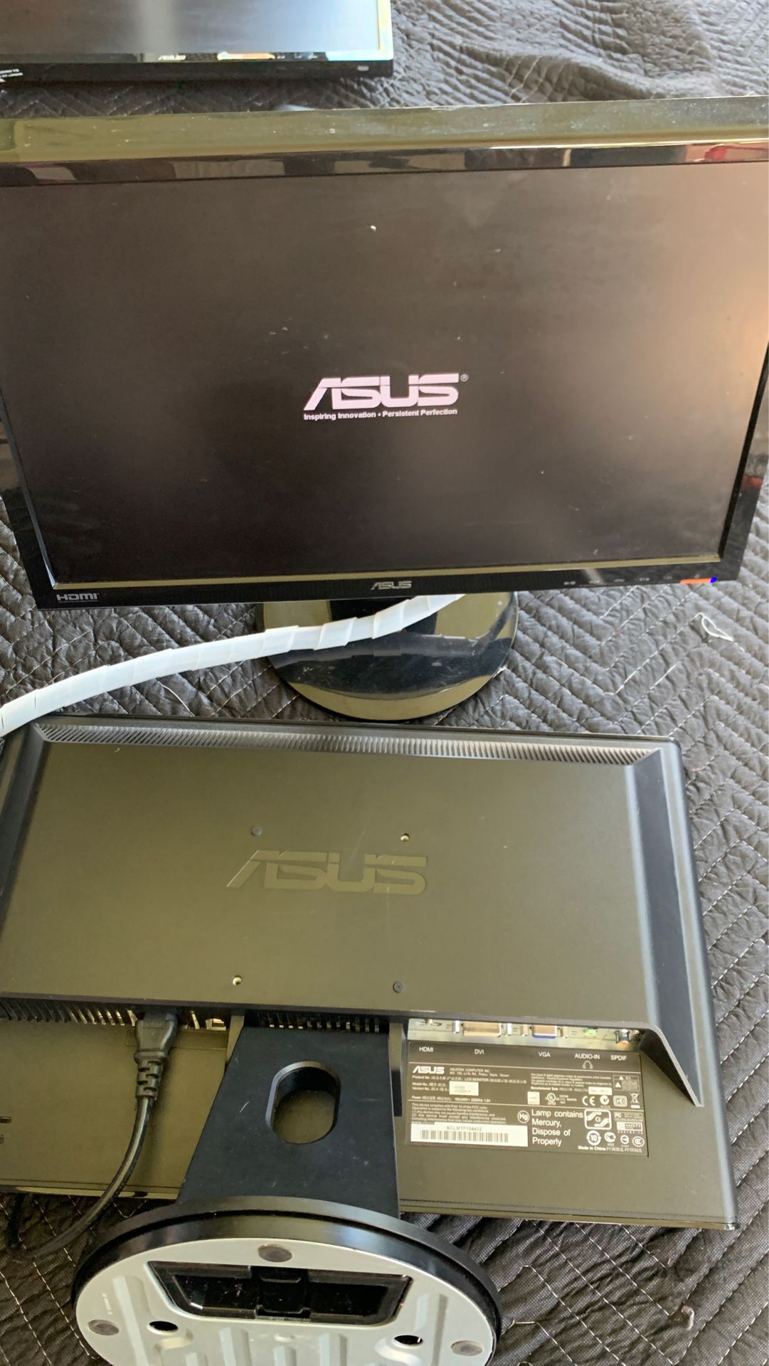 2 ASUS VH222H-P 21.5” LCD monitor Full HD built in small speakers HDMI DVI VGA