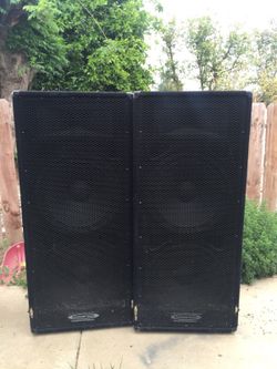Dj speakers