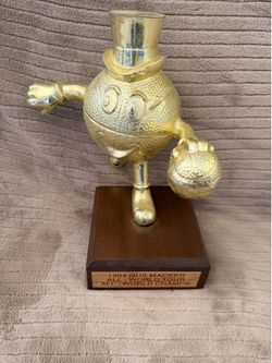 Rare Vintage 1994 Gus Macker Man Logo Basketball Trophy 3 On 3 Tournament Champs
